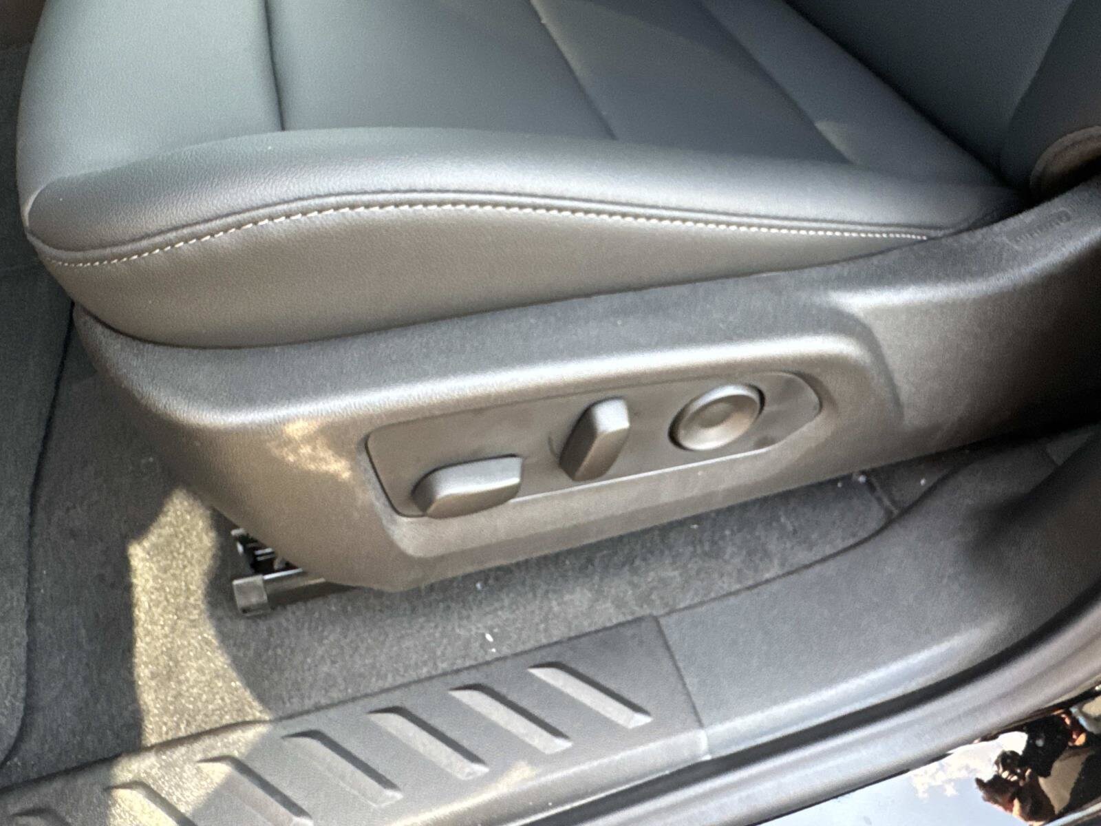 2026 GMC Canyon Elevation - Photo 23
