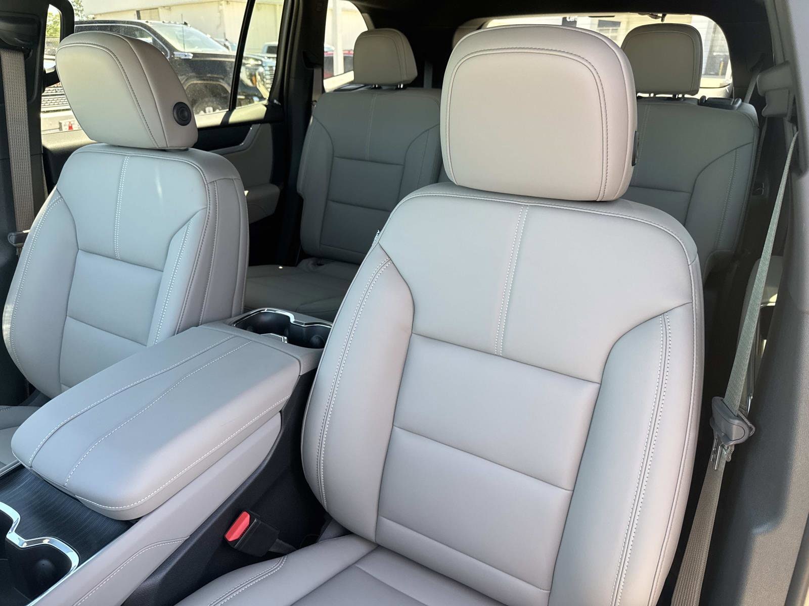 2026 GMC Acadia Elevation - Photo 24