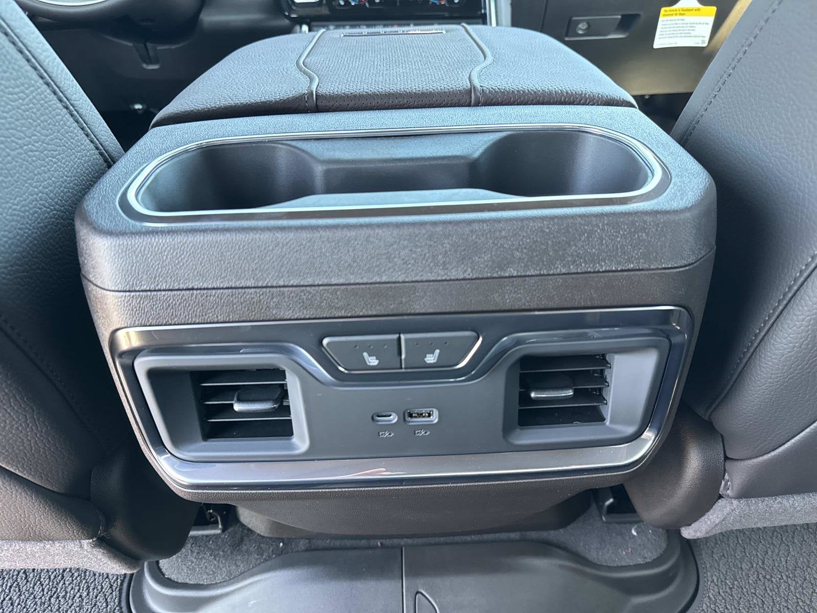2026 GMC Sierra 2500HD Denali - Photo 20
