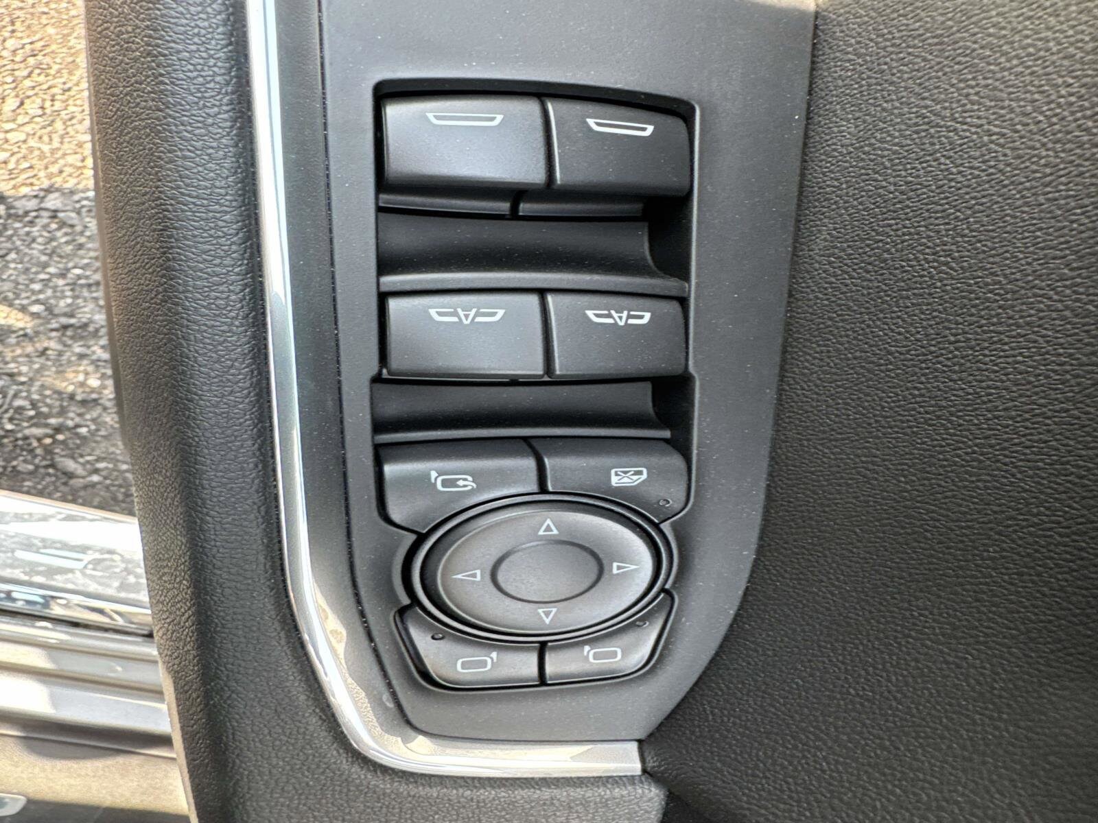 2026 GMC Sierra 1500 SLT - Photo 22