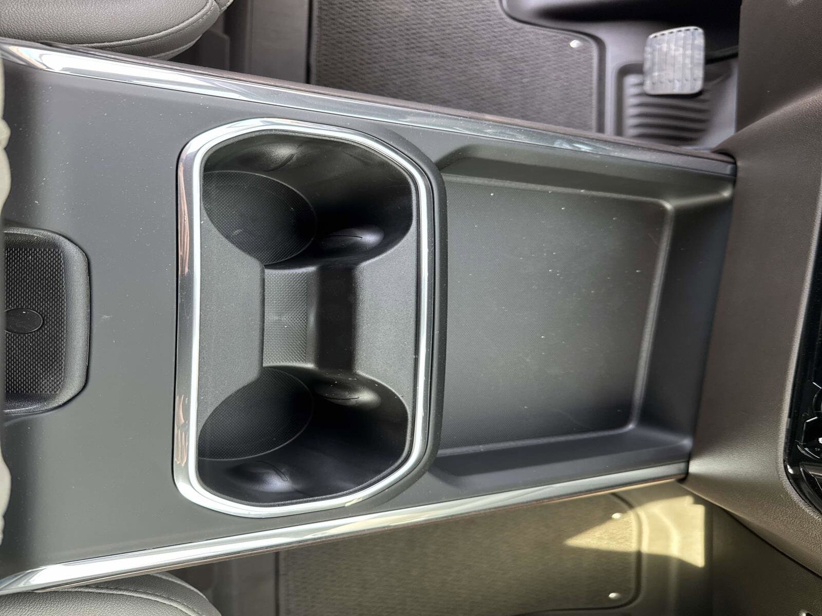 2026 GMC Sierra 2500HD SLT - Photo 33
