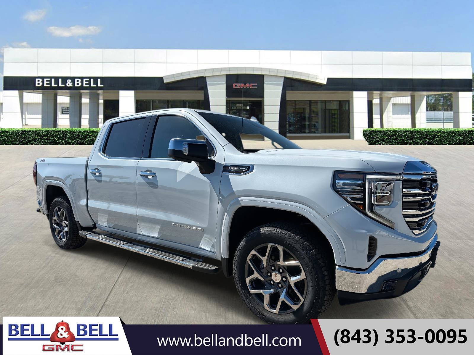 2026 GMC Sierra 1500 SLT's photo