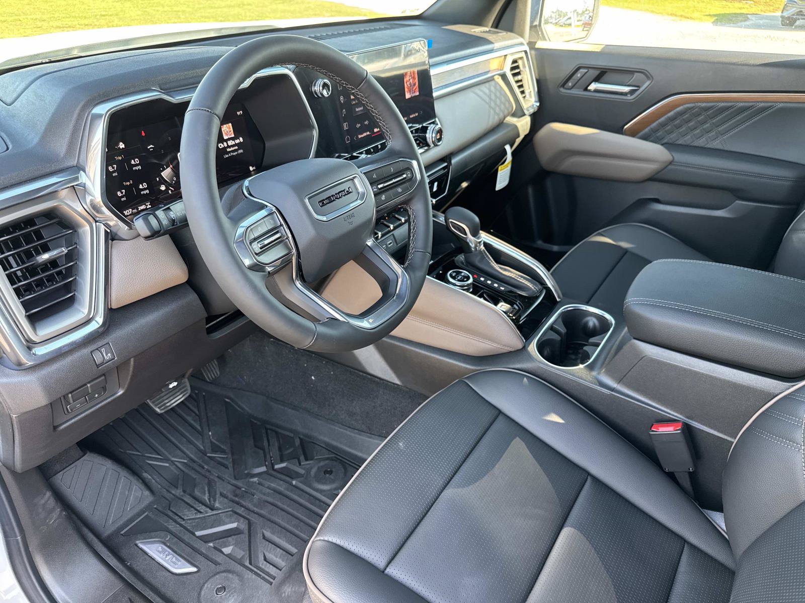 2026 GMC Canyon Denali - Photo 26