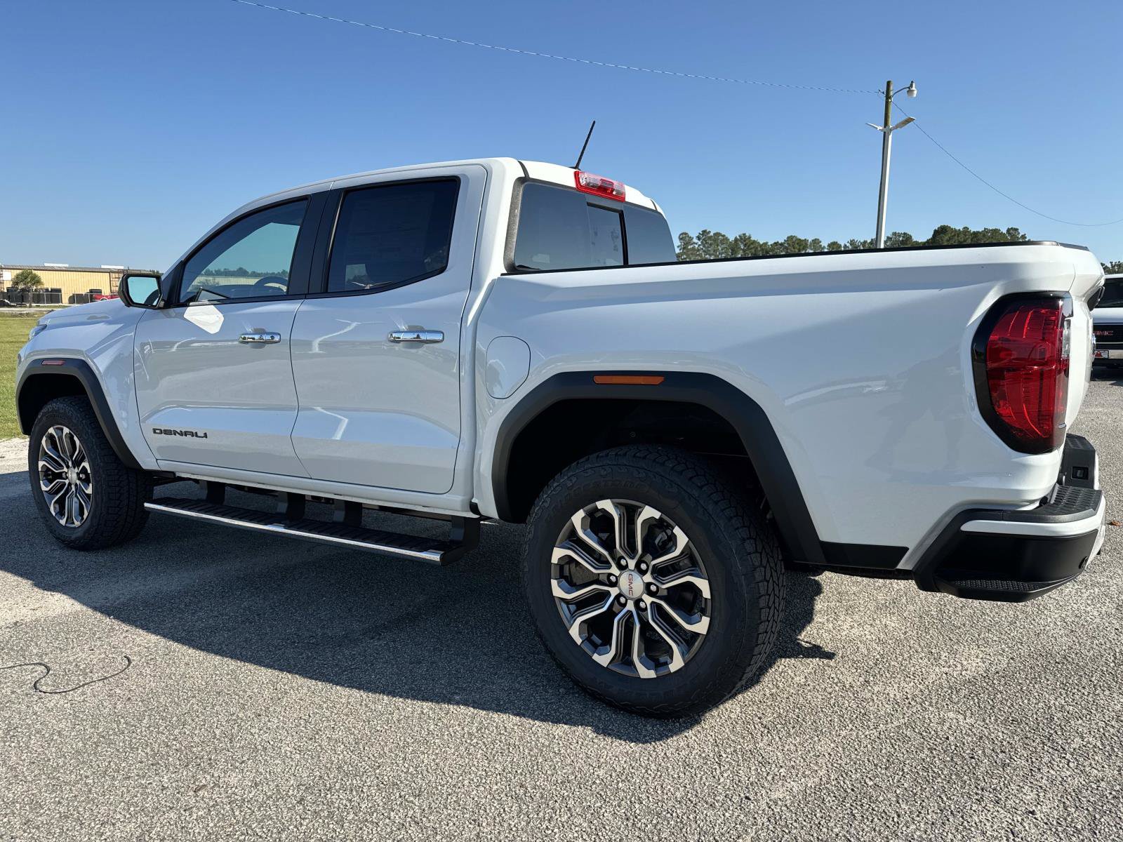 2026 GMC Canyon Denali - Photo 5
