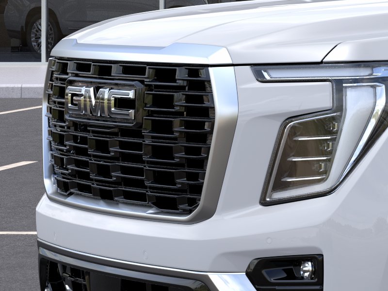 2026 GMC Yukon Denali - Photo 13