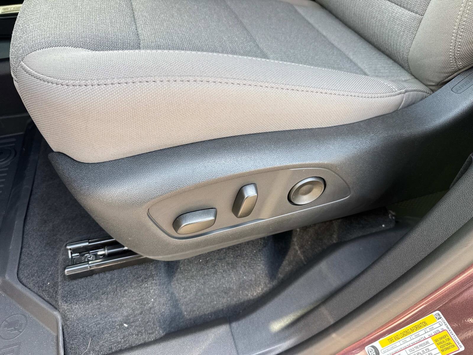 2026 GMC Acadia Elevation - Photo 23