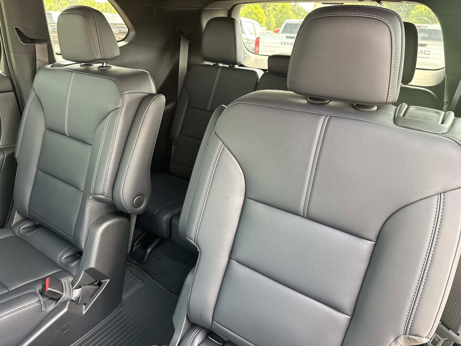 2026 GMC Acadia Elevation - Photo 14