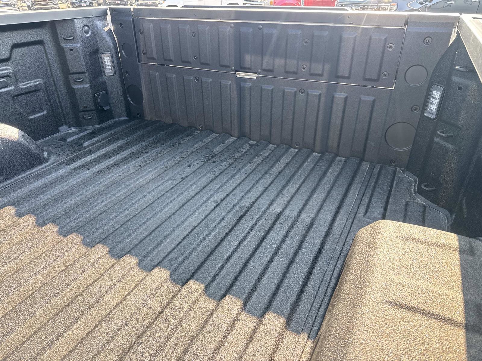 2026 GMC Sierra 1500 AT4 - Photo 13