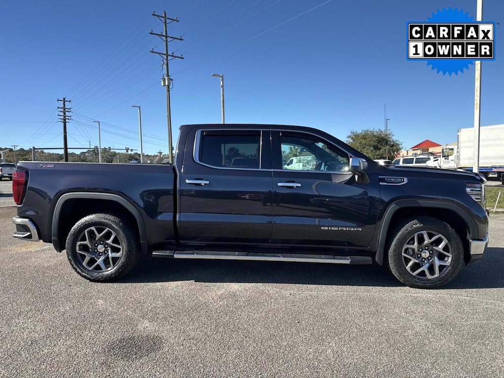 Used 2023 GMC Sierra 1500 SLT Truck