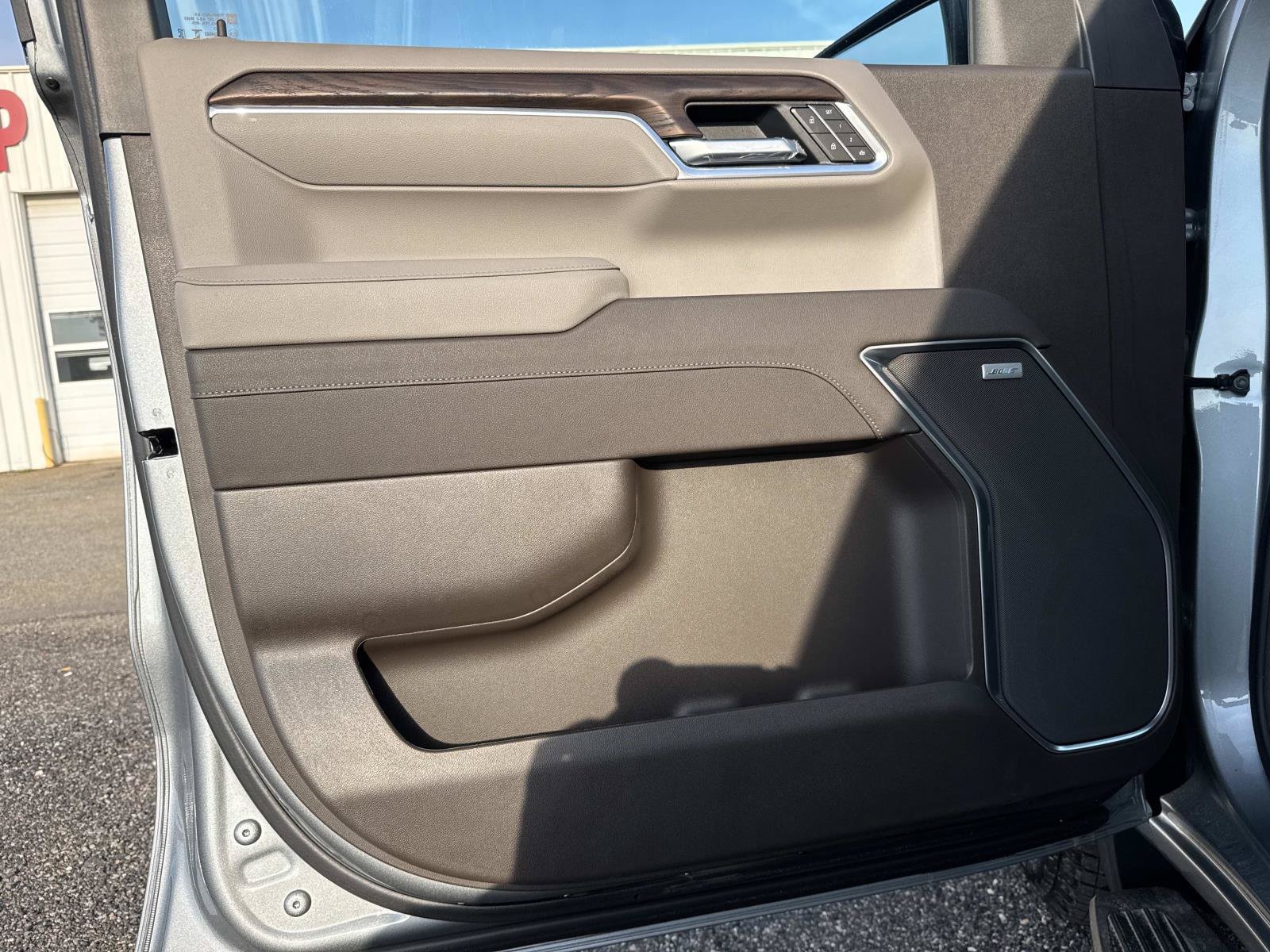 2026 GMC Sierra 1500 SLT - Photo 20