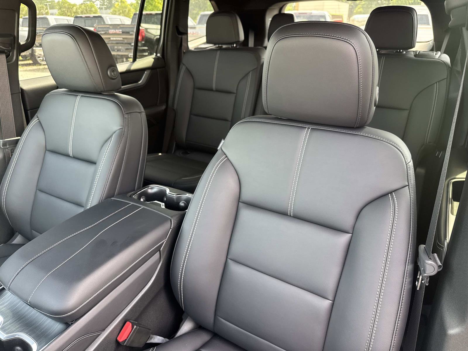 2026 GMC Acadia Elevation - Photo 24