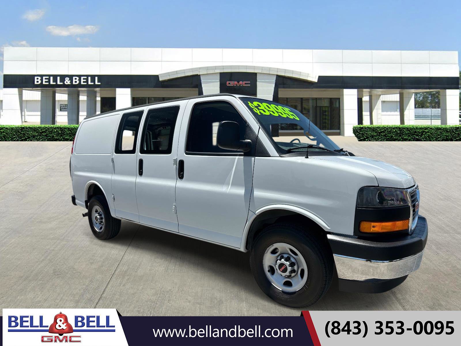 2023 GMC Savana 2500's photo