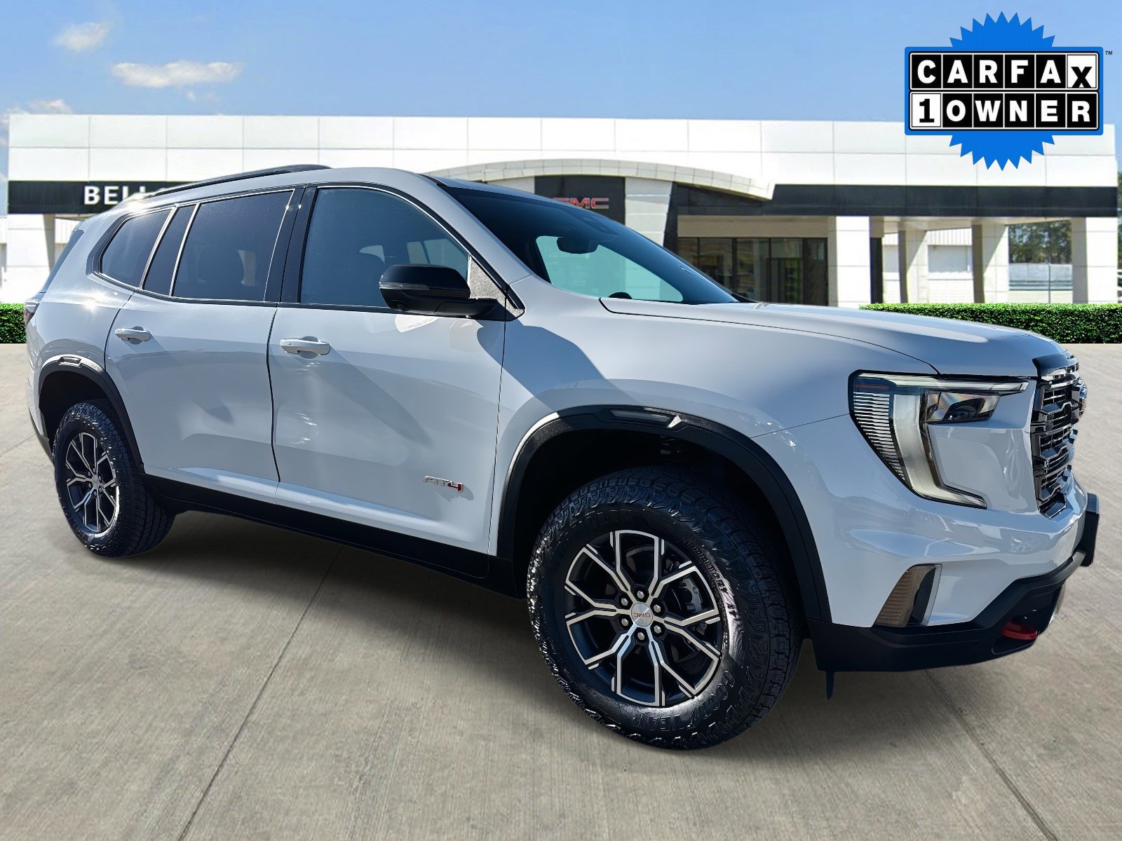 2026 GMC Acadia AT4's photo