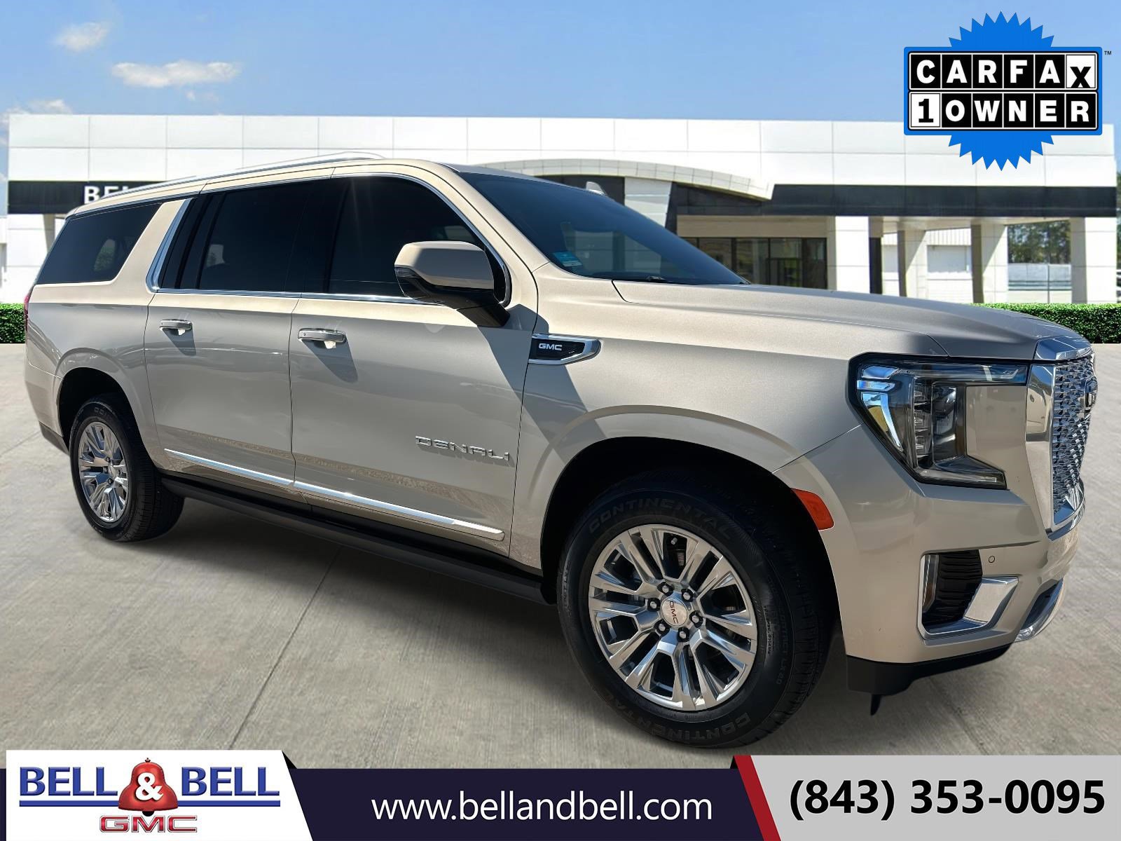 2023 GMC Yukon XL Denali's photo