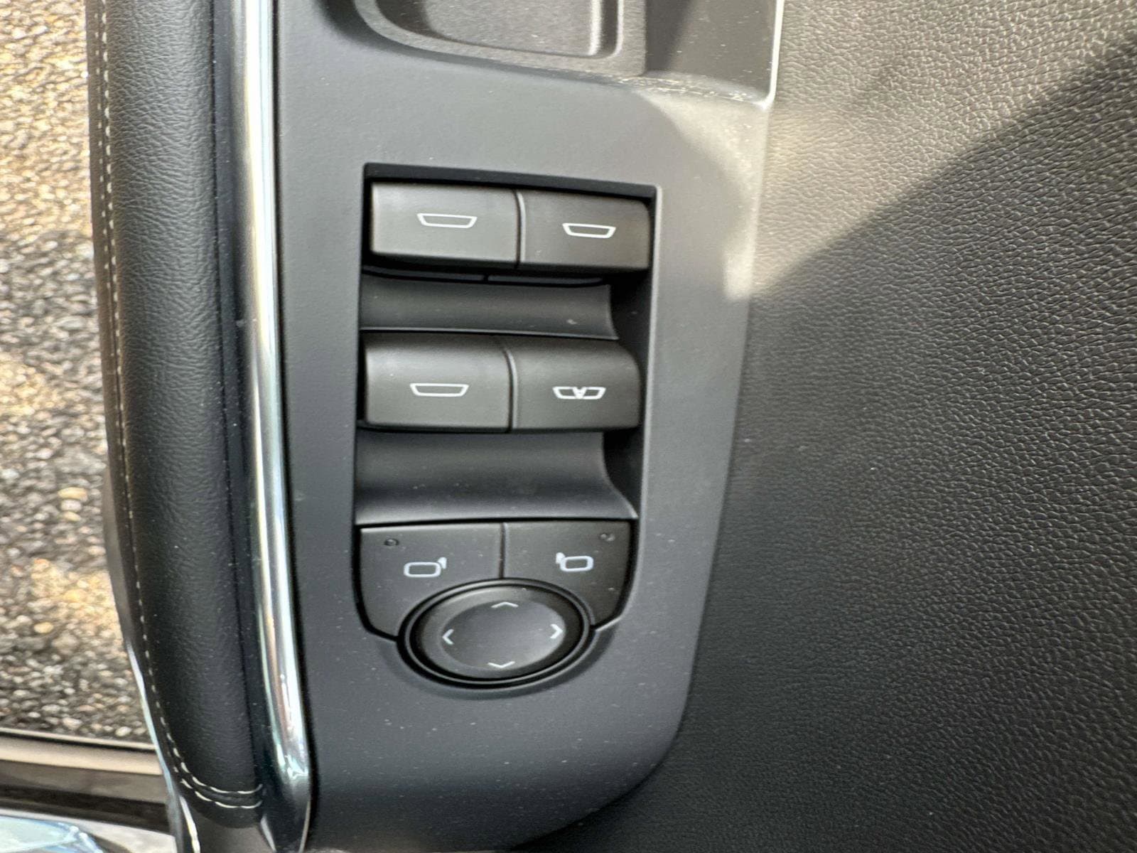 2026 GMC Acadia Elevation - Photo 20