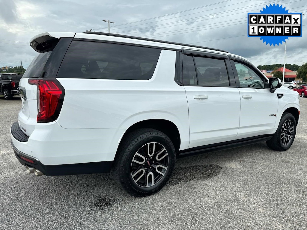 Used 2022 GMC Yukon XL AT4 SUV