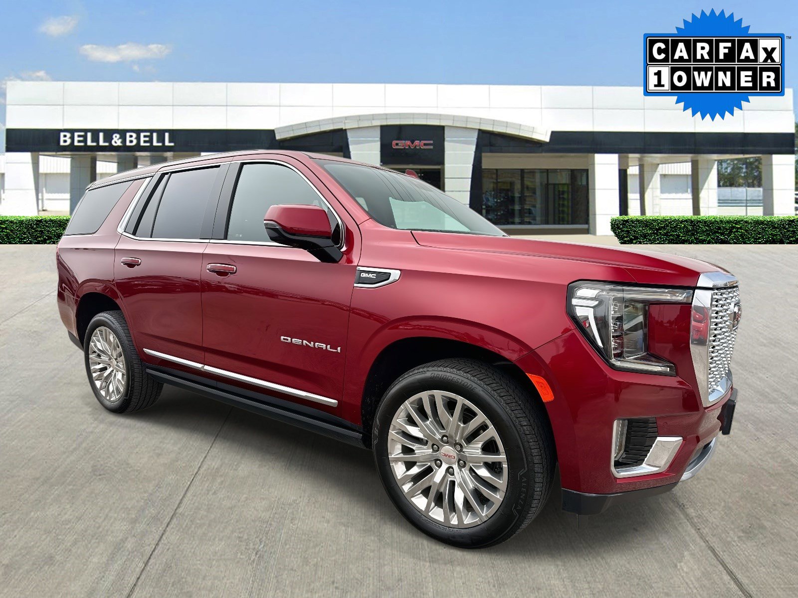 2023 GMC Yukon Denali's photo