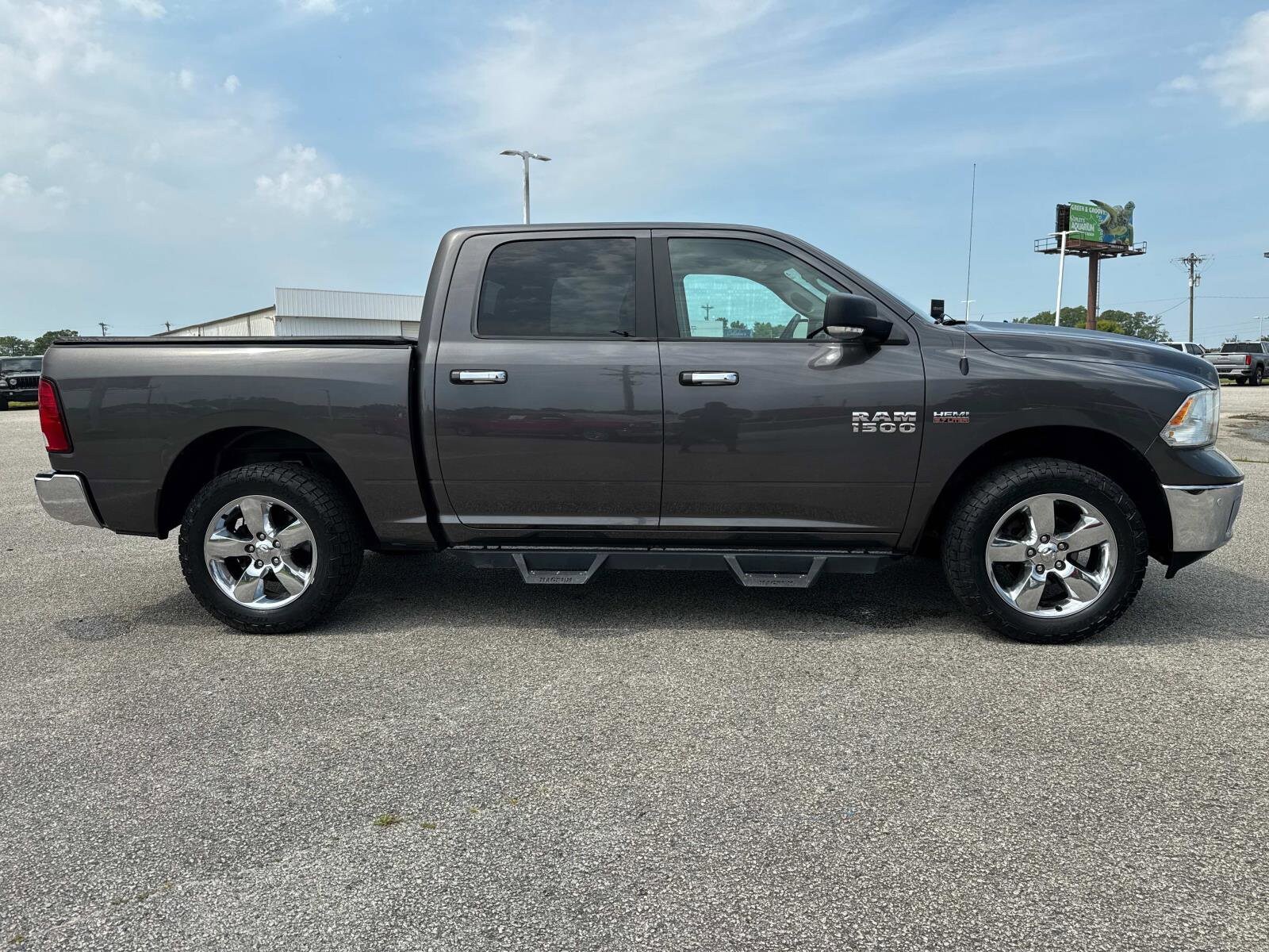 2016 Ram 1500 Big Horn photo 2