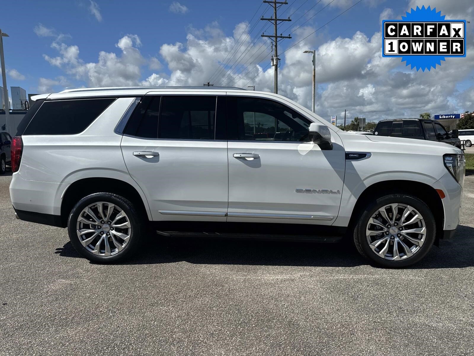 2024 Gmc Yukon Denali photo 2