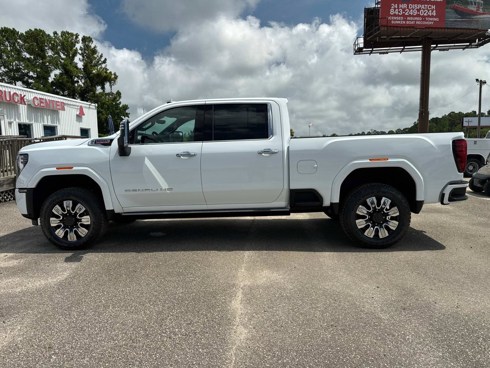 2025 GMC Sierra 2500HD Denali - Photo 6
