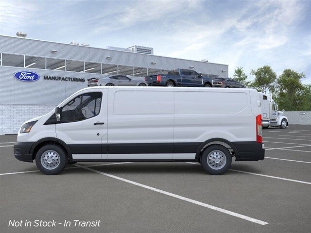 2025 Ford Transit photo 3