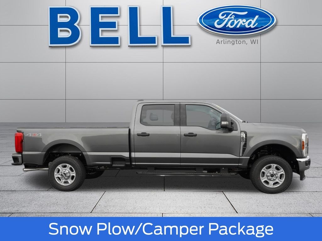 New 2026 Ford F-250 XLT Truck Crew Cab