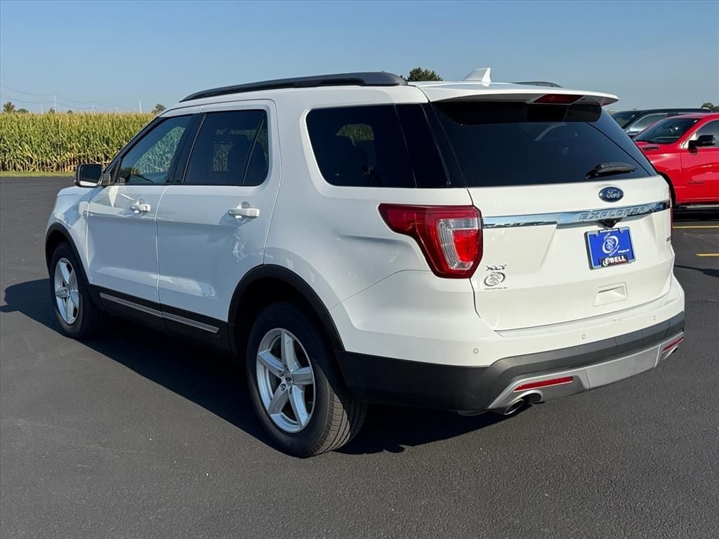 Used 2017 Ford Explorer XLT SUV