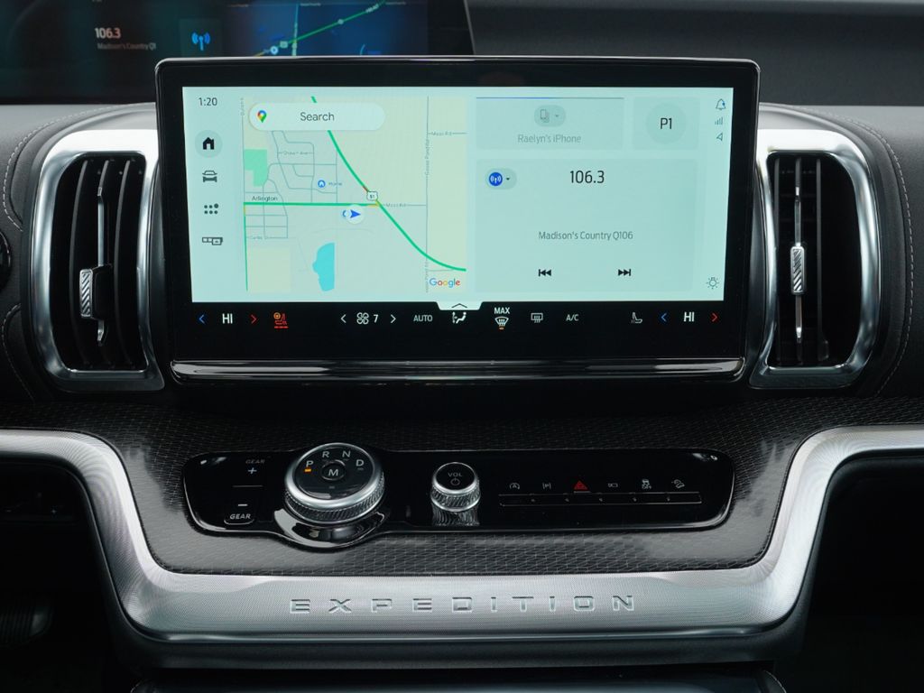 2025 Ford Expedition MAX Platinum - Photo 19