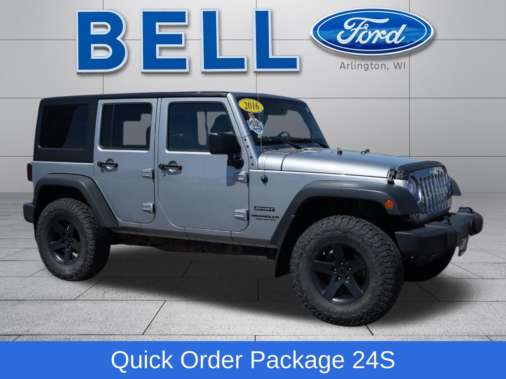 2016 Jeep Wrangler Sport S's photo