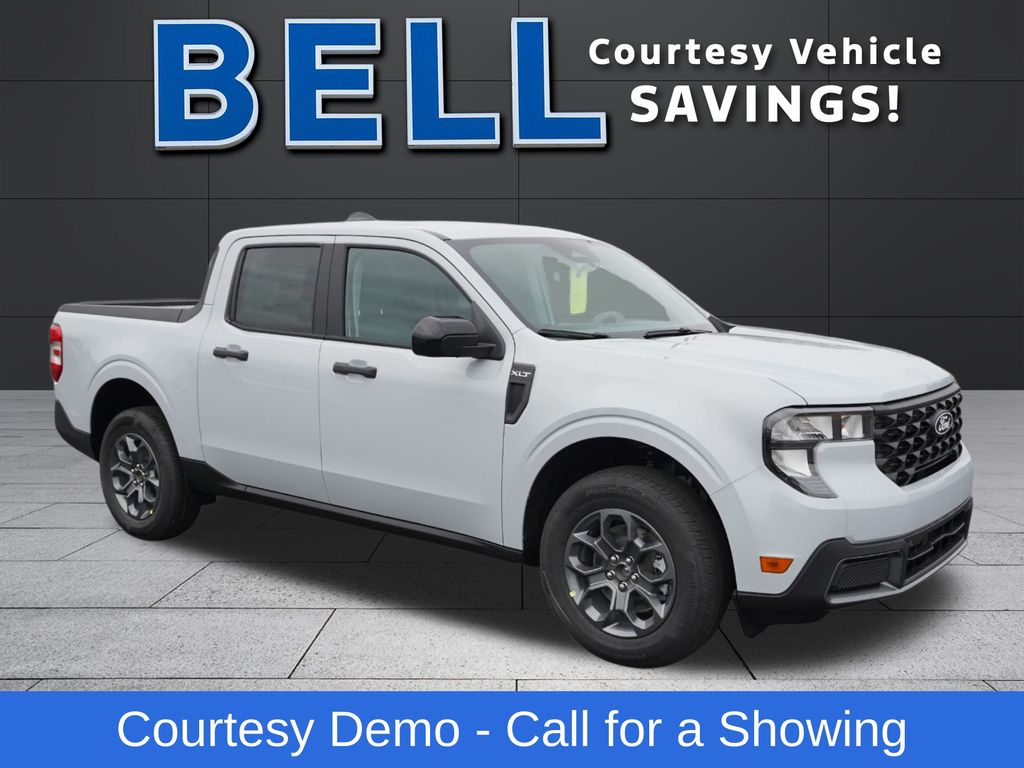 2025 Ford Maverick XLT's photo