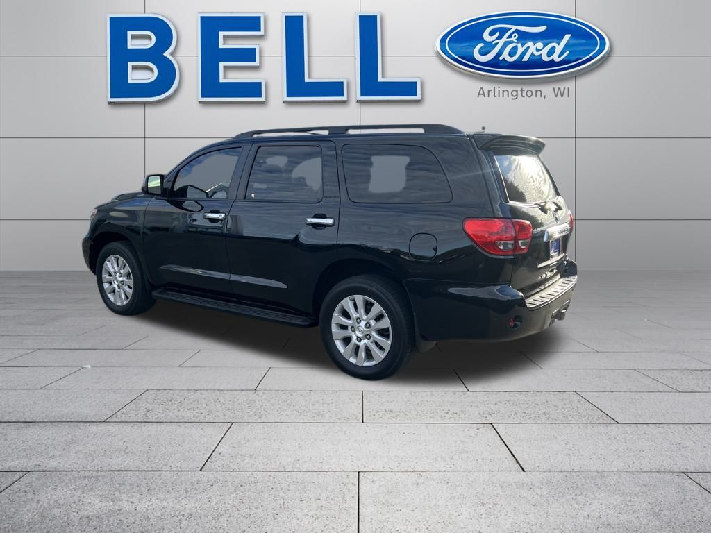 2014 Toyota Sequoia Platinum photo 2