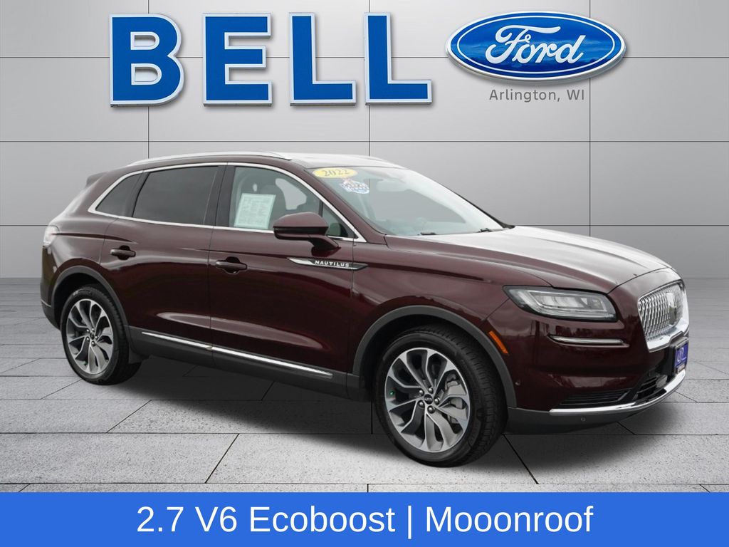 2022 Lincoln Nautilus Reserve AWD's photo
