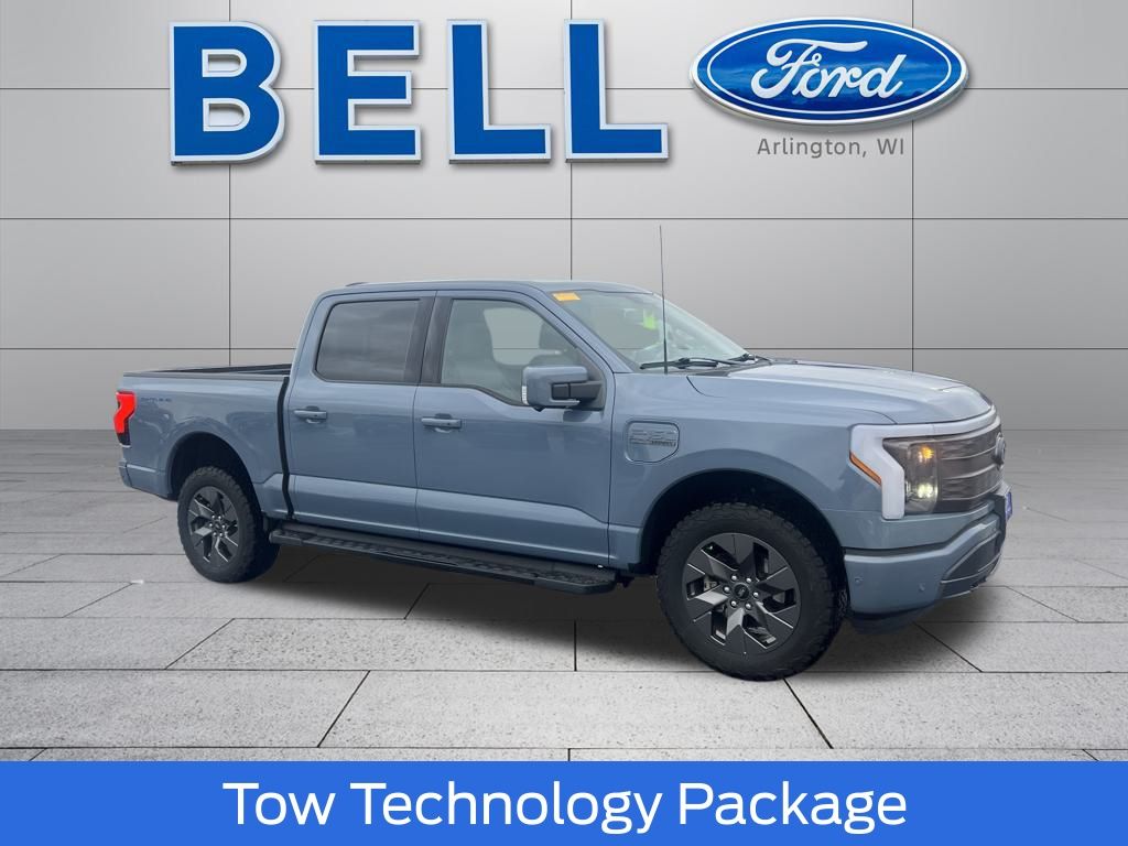 2023 Ford F-150 Lightning Lariat