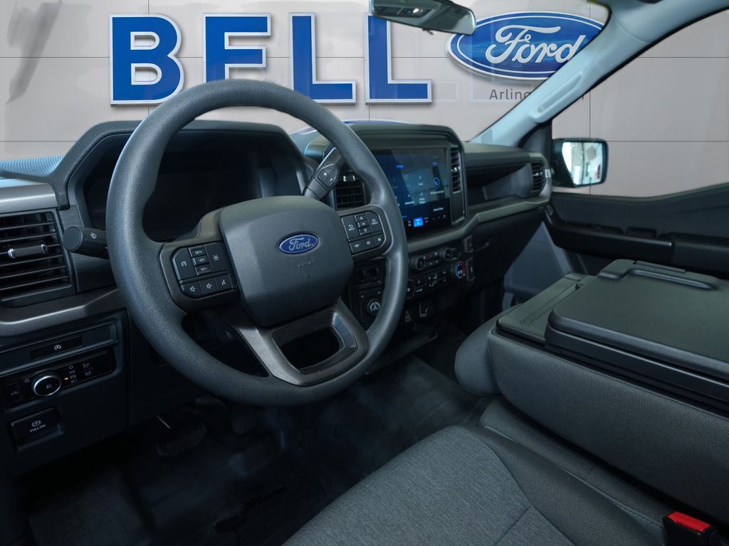 2025 Ford F-150 XL - Photo 11
