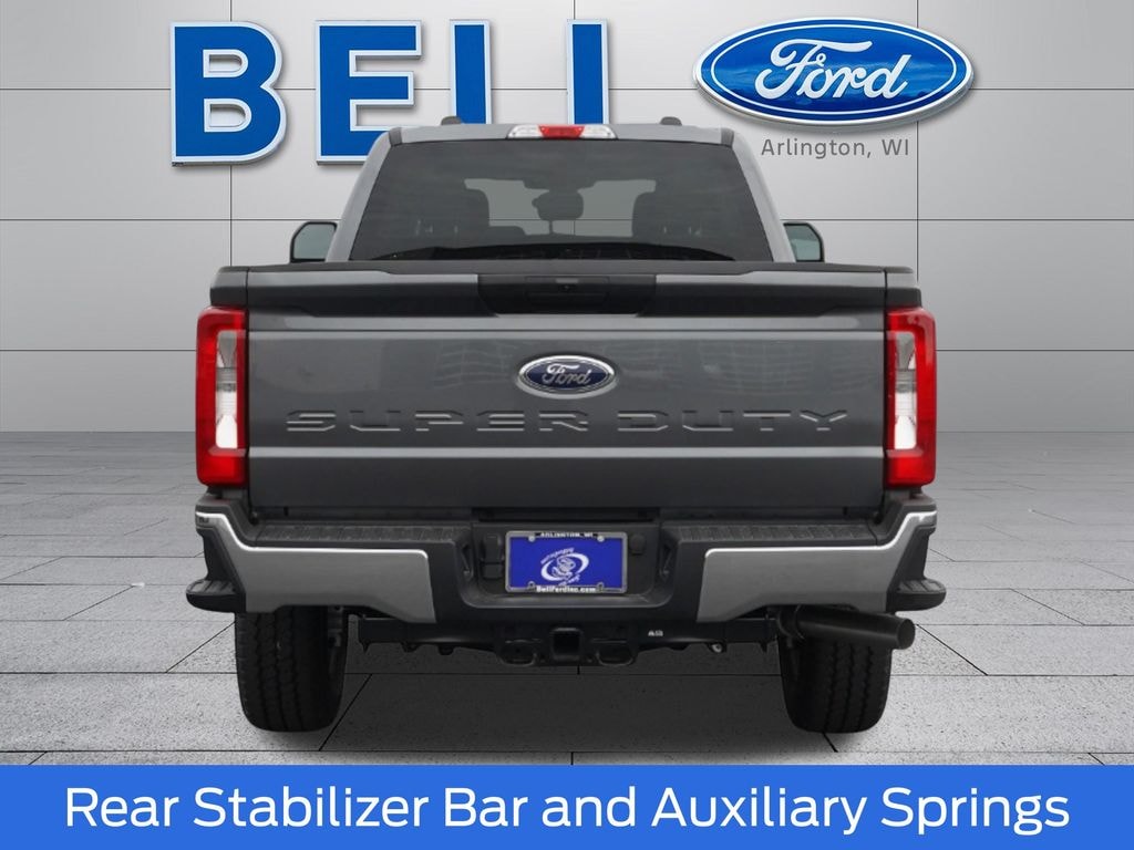 New 2026 Ford F-250 XLT Truck Crew Cab