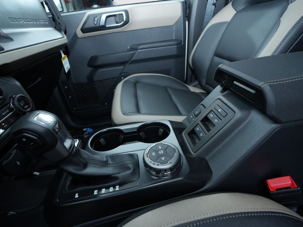 2025 Ford Bronco 4-Door Big Bend - Photo 17