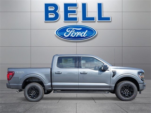 2025 Ford F-150 XLT photo 3