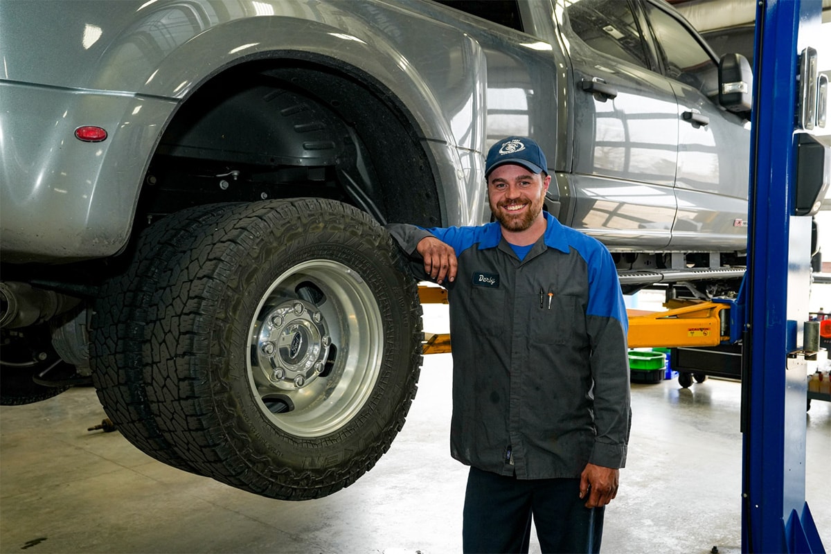 Ford Service Center at Bell Ford - Arlington, Wisconsin