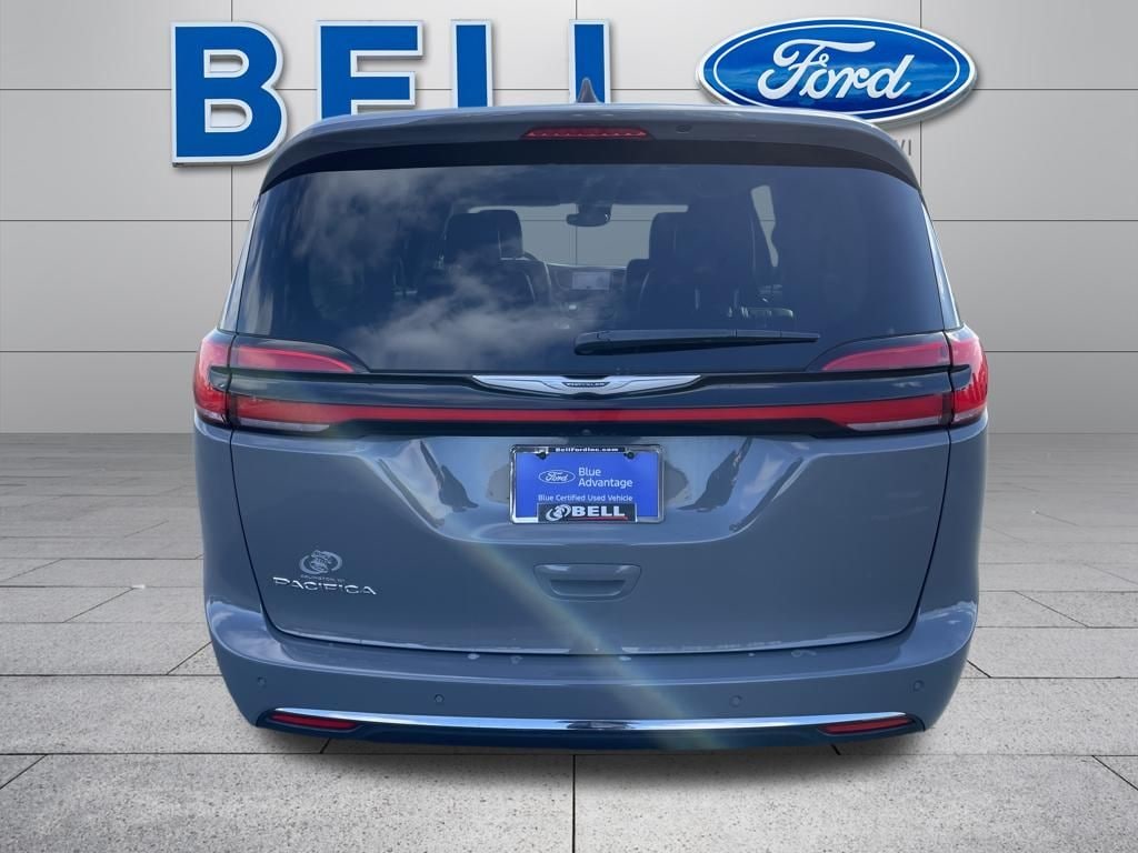 Certified 2023 Chrysler Pacifica Touring L Van Passenger Van