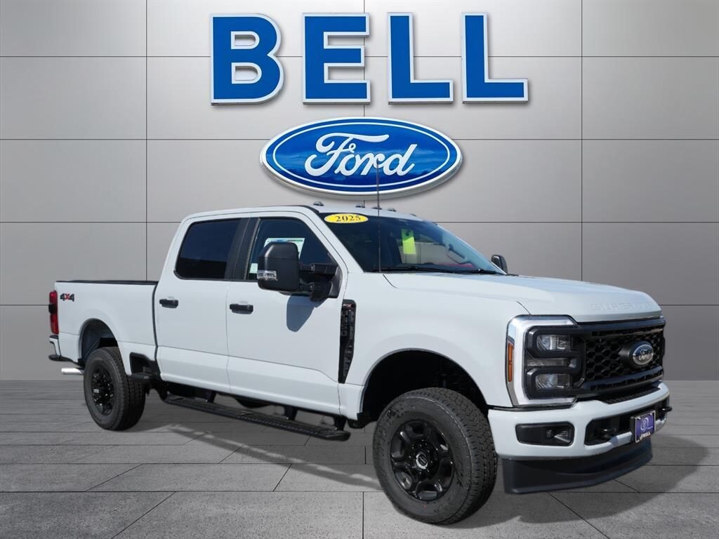 New 2026 Ford F-350 XL Truck Crew Cab