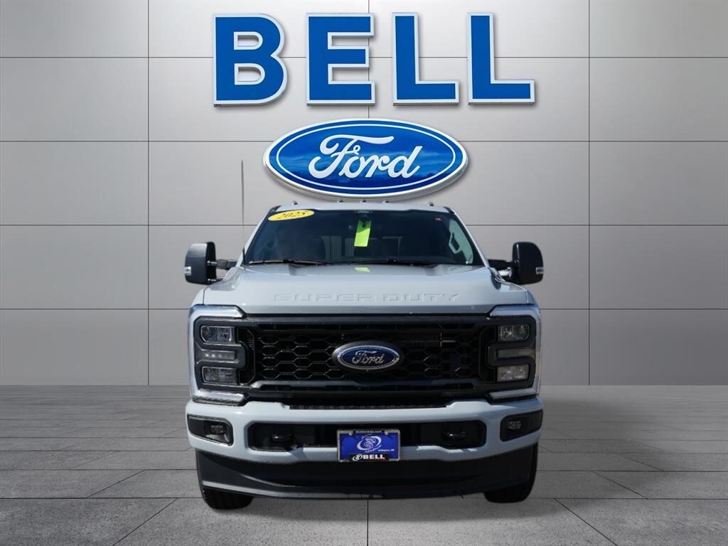 New 2026 Ford F-350 XL Truck Crew Cab