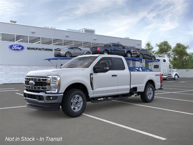 2026 Ford F-350 XLT photo 2