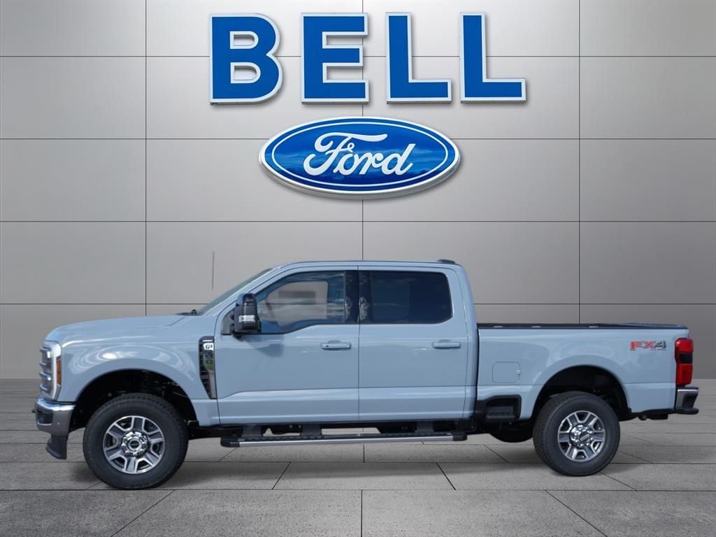 New 2026 Ford F-350 Lariat Truck Crew Cab