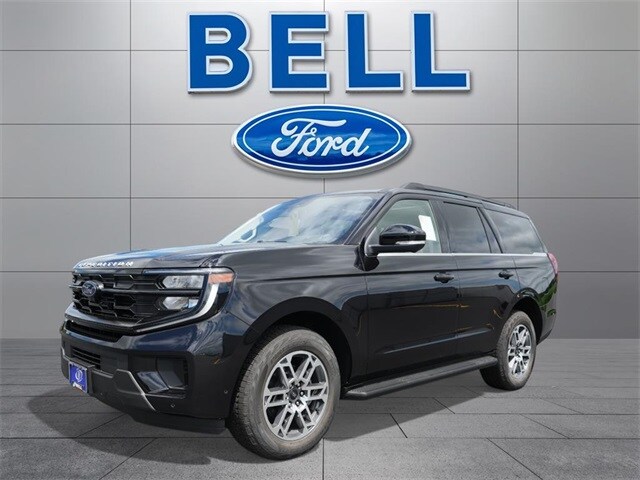 2025 Ford Expedition photo 3