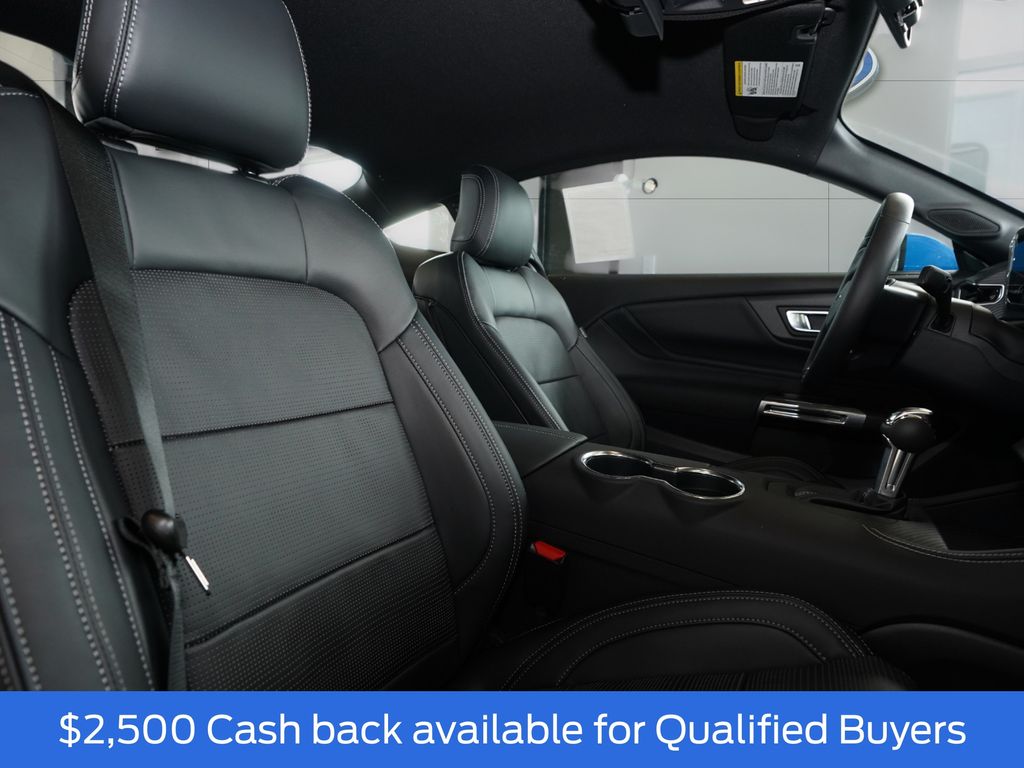 2026 Ford Mustang EcoBoost Premium Fastback - Photo 19