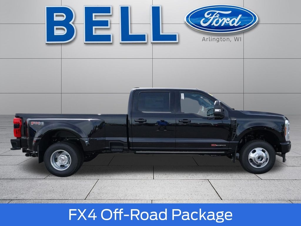 New 2026 Ford F-350 Platinum Truck Crew Cab