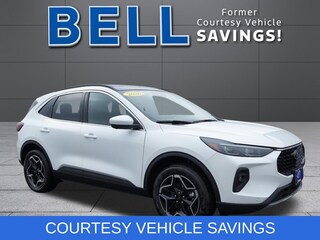 2026 Ford Escape Platinum SUV