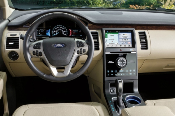 2017 Ford Flex dashboard