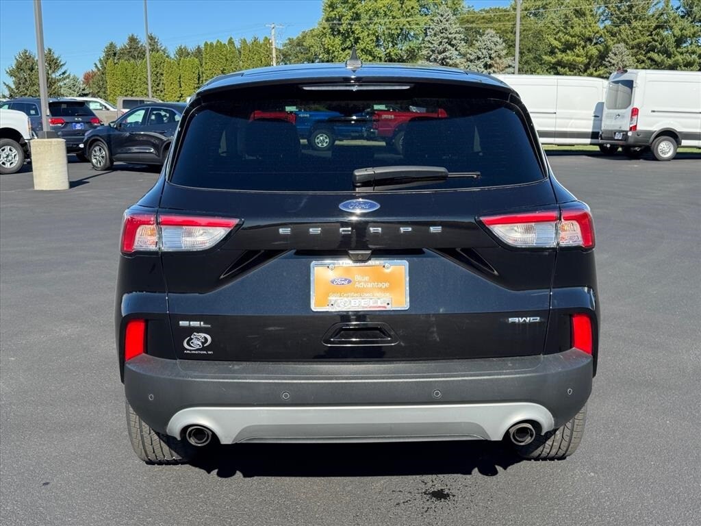 2022 Ford Escape SEL photo 3