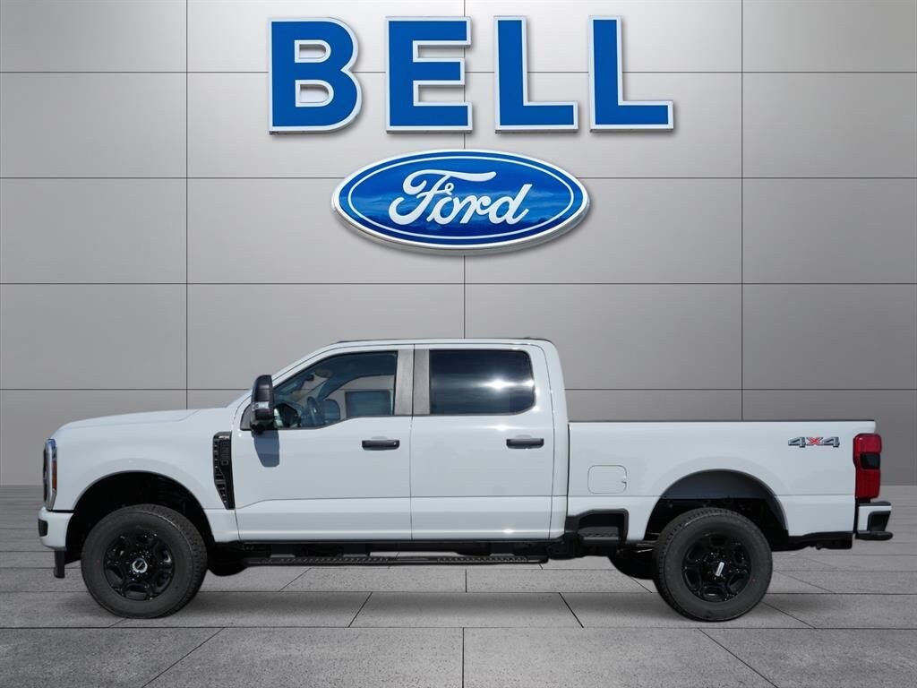 New 2026 Ford F-350 XL Truck Crew Cab